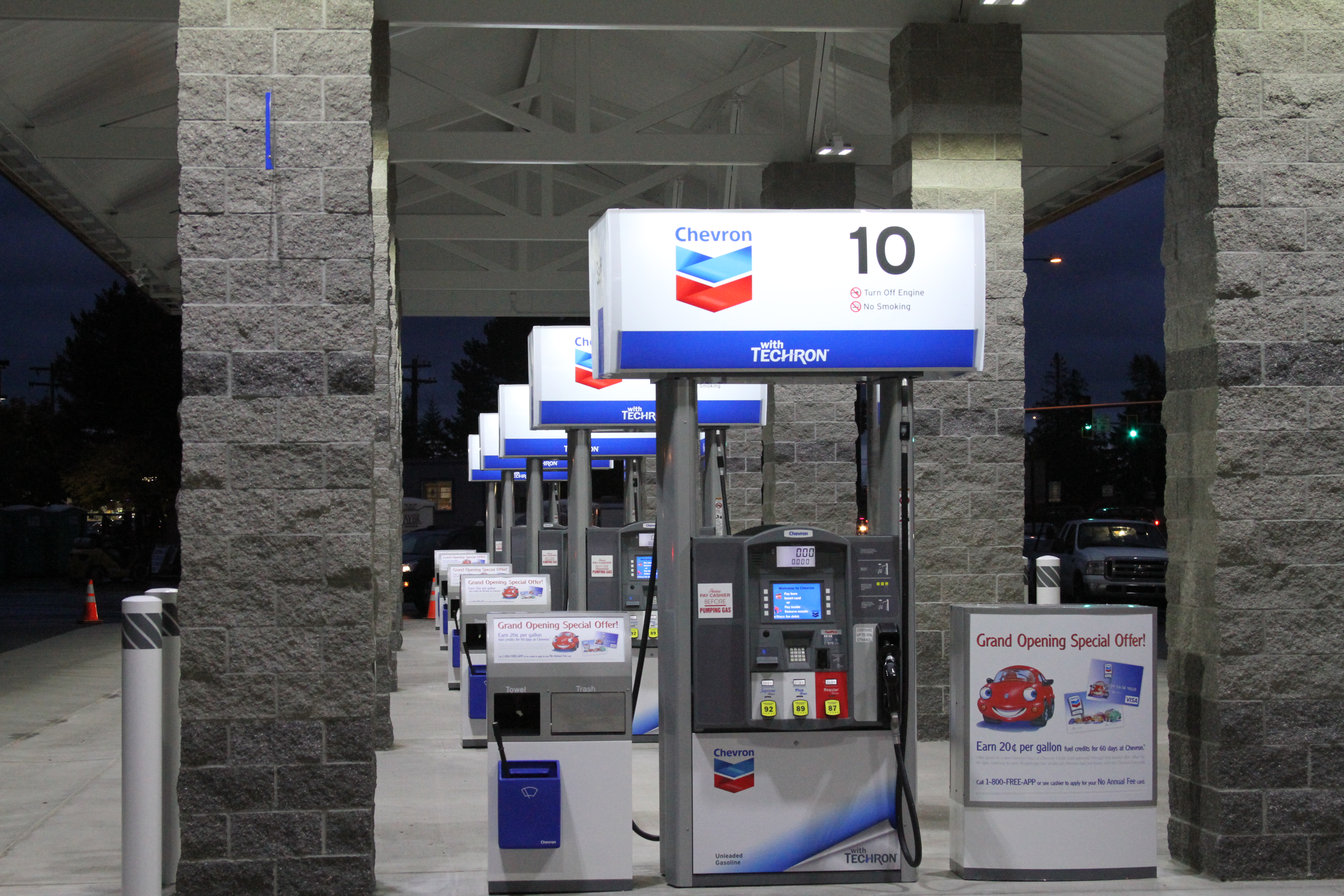 Tulalip-Marine-View-Drive-Gas-Station